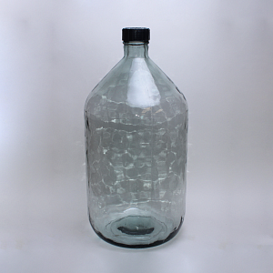 Бутыль  20,0 л стеклянный с крышкой оптом и по оптовым ценам в Волгограде
